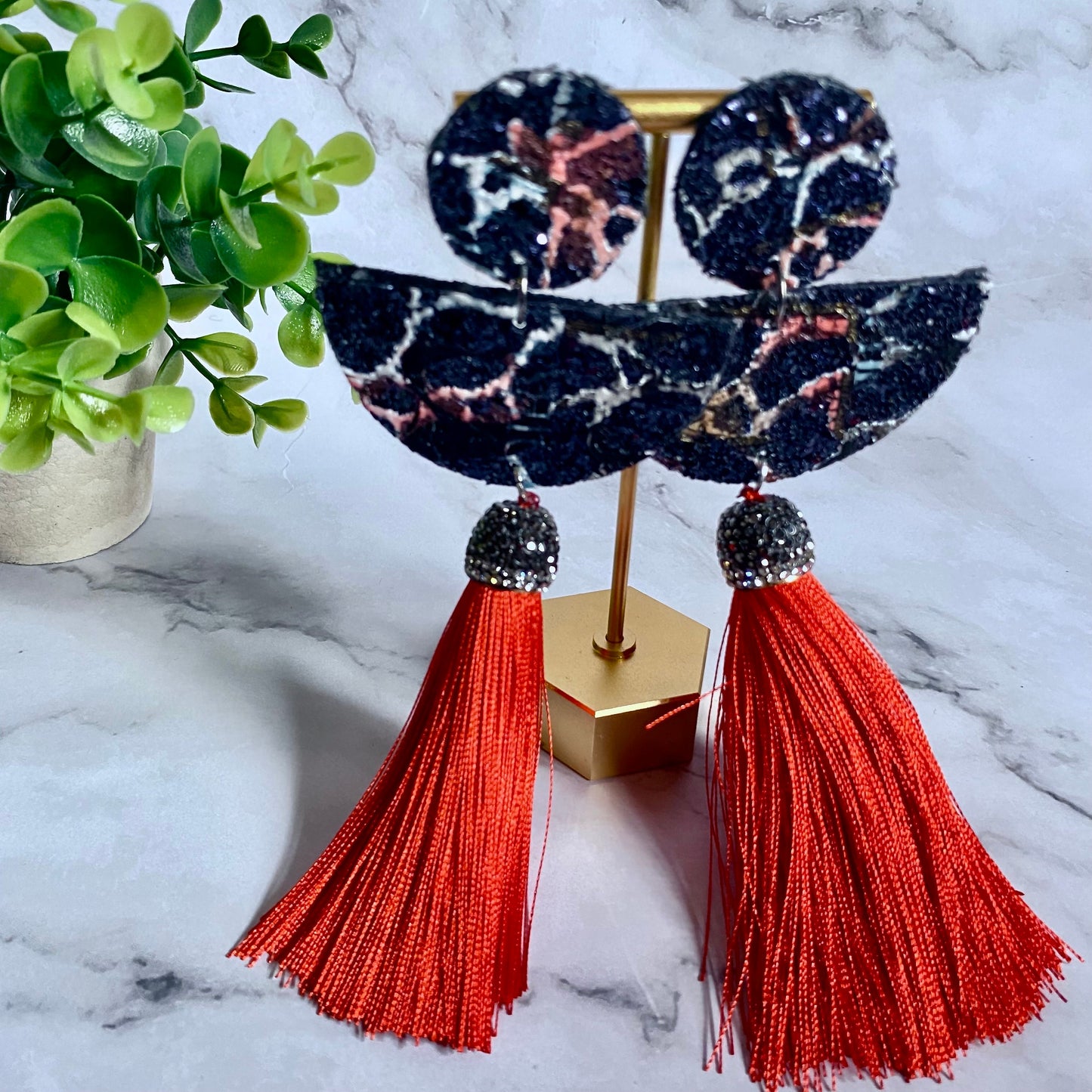 Leather Tassel Earrings – Boho Statement Earrings – Lightweight Dangle Earrings – Handmade Fringe Earrings – Western Festival Jewelry – Gift for Her