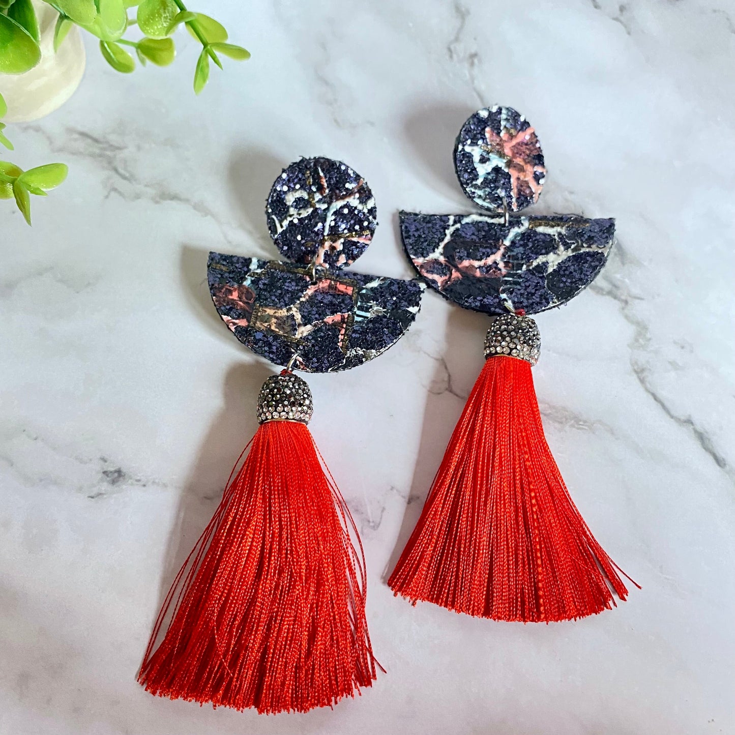 Leather Tassel Earrings – Boho Statement Earrings – Lightweight Dangle Earrings – Handmade Fringe Earrings – Western Festival Jewelry – Gift for Her