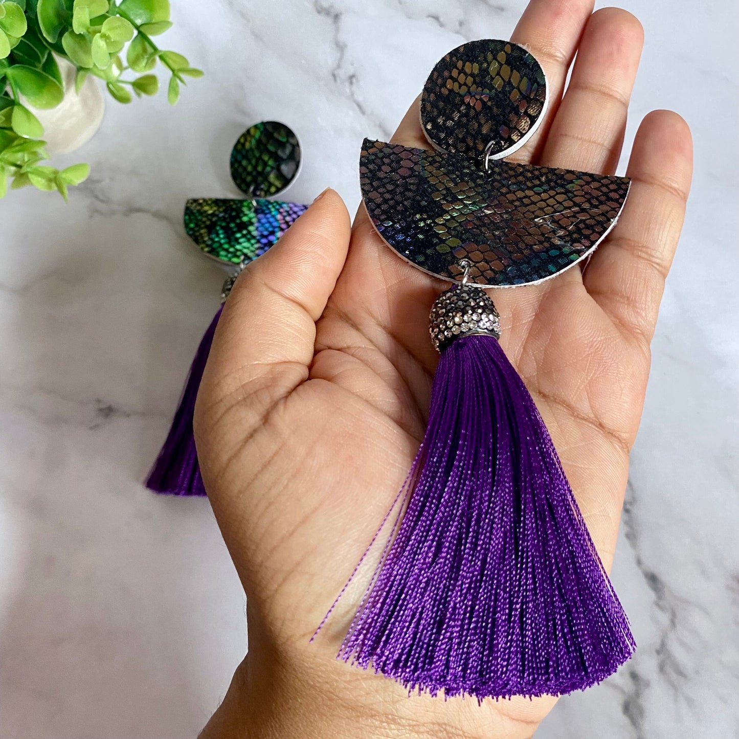 Leather Tassel Earrings – Boho Statement Earrings – Lightweight Dangle Earrings – Handmade Fringe Earrings – Western Festival Jewelry – Gift for Her