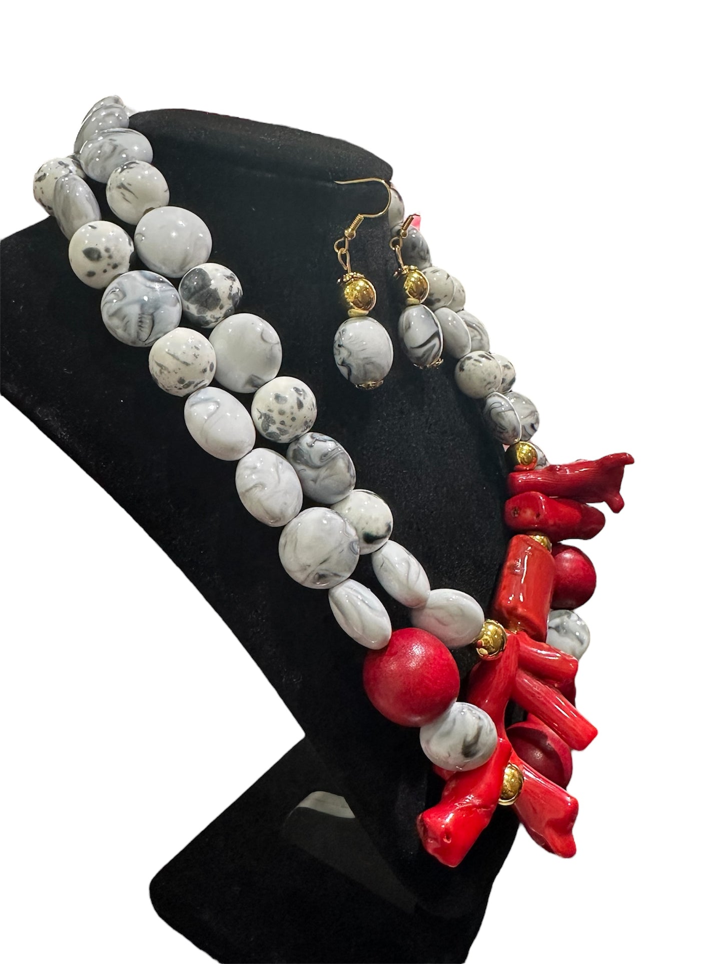 Red Coral Statement Necklace & Earrings Set – White Howlite Beads – Bold Chunky Handmade Jewelry – African Inspired Set