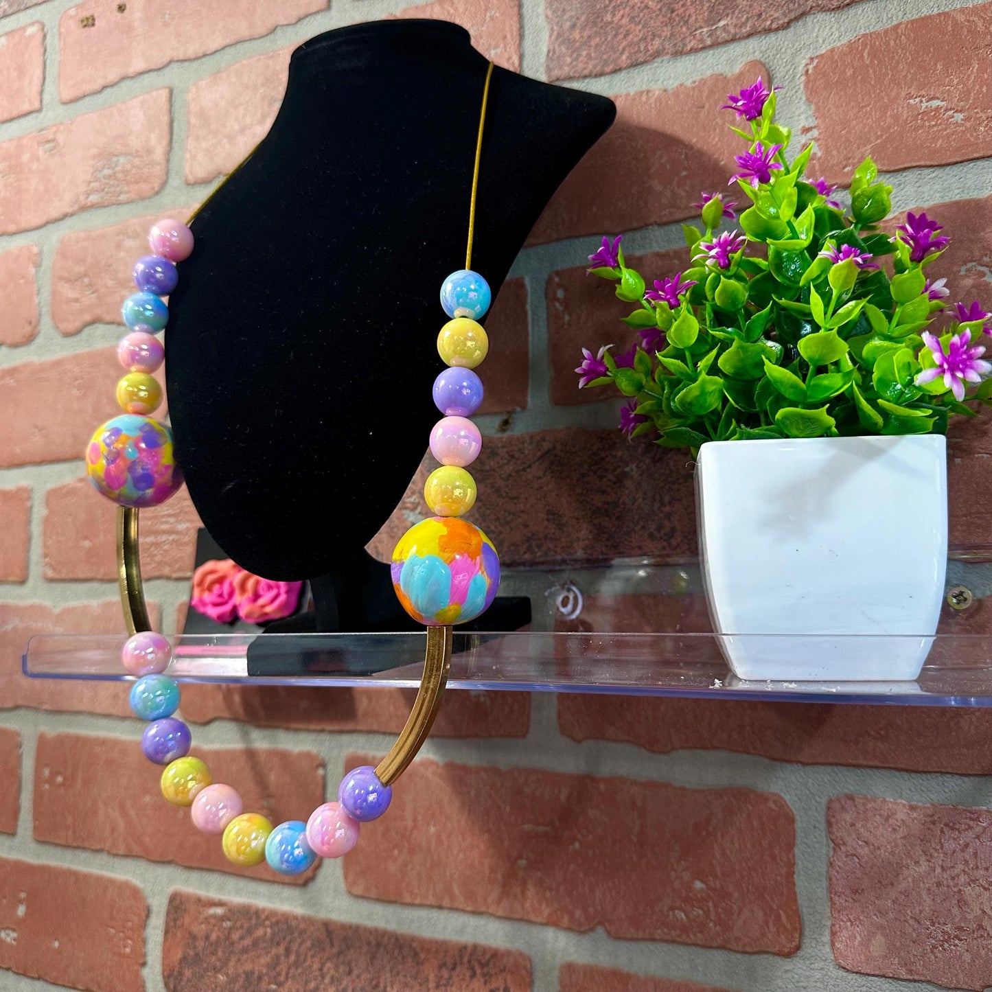 Colorful Clay Acrylic Beaded Necklace: Gold Statement Jewelry for Women
